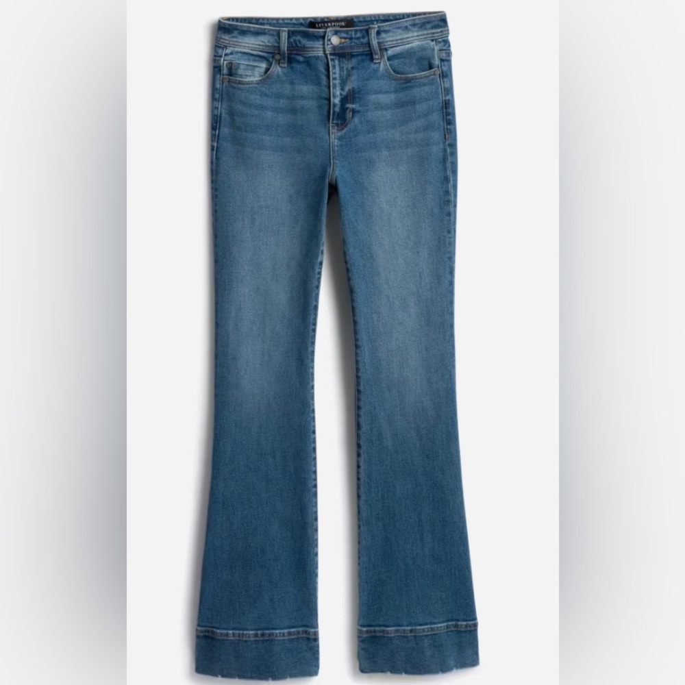 NWT! Liverpool Lucy Bootcut Jean Size 12 with 33” inseam